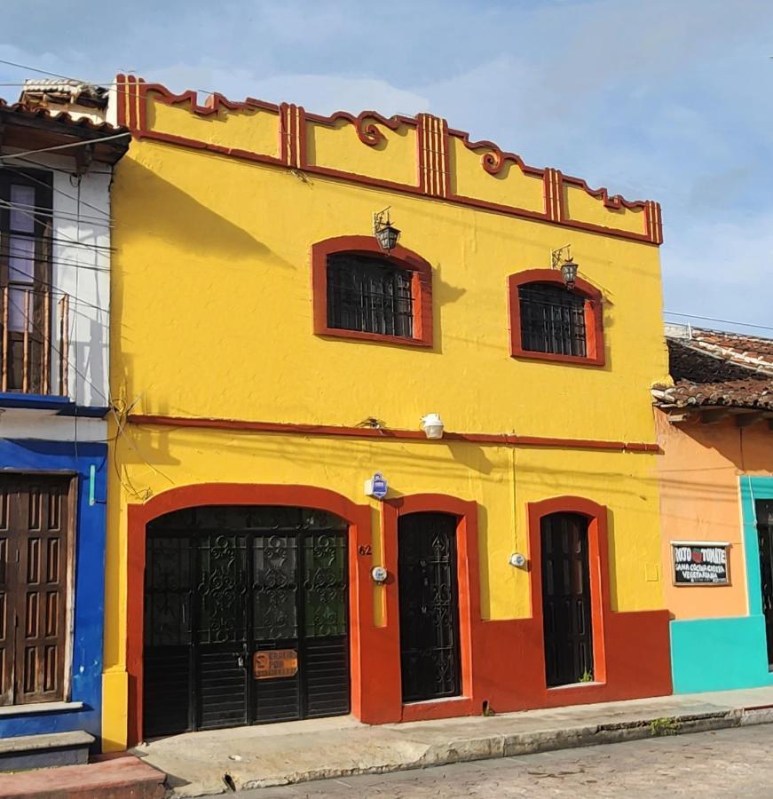 La Fortaleza Hostel San Cristóbal de Las Casas 外观 照片